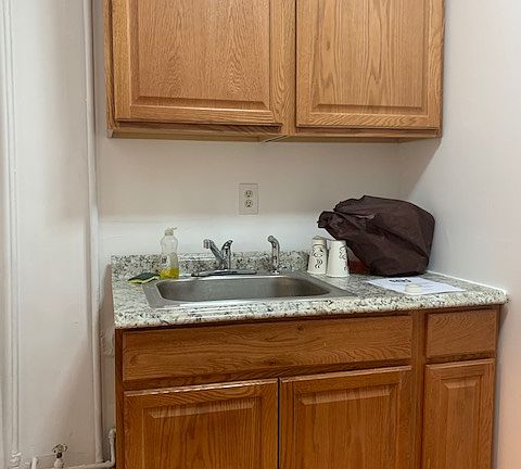 4th image of 110 Mulberry St #2