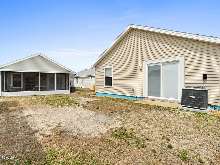 11707 Lighthouse Ln — Photo 32