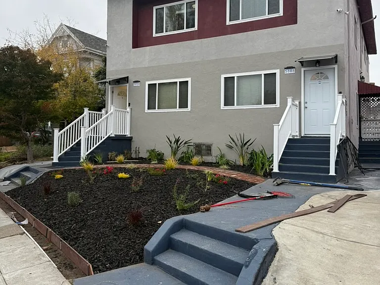 5804B Adeline St #4804B — Photo 2