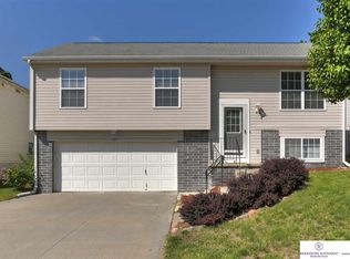 2118 N 166th St, Omaha, NE 68116