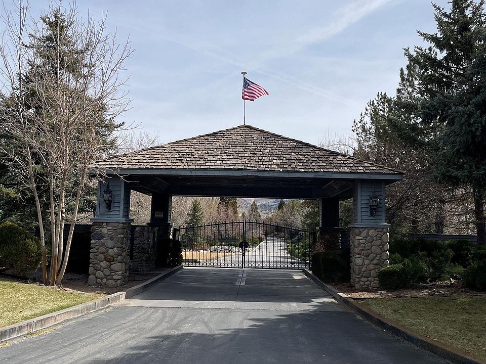 2nd image of 85 Hidden Lake Dr