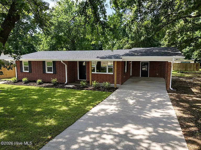215 Turkey Branch Rd — Photo 3