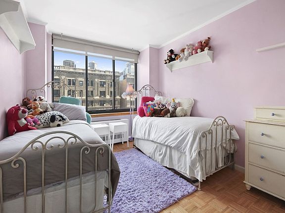 3rd image of 250 W 89th St APT 11G