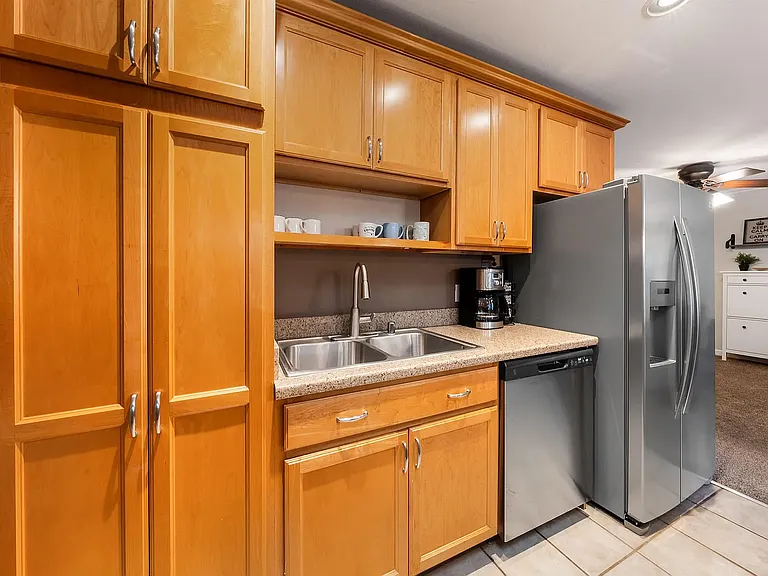 3559 Lower Honoapiilani Rd #2G — Photo 2
