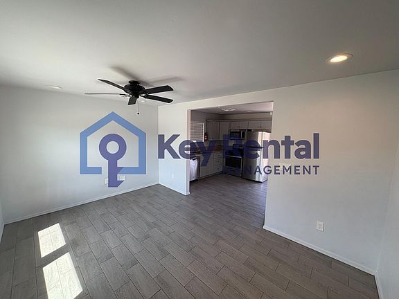 3rd image of 11461 W Amole Cir