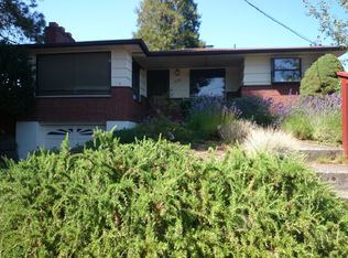 5120 SW Genesee St, Seattle, WA 98116