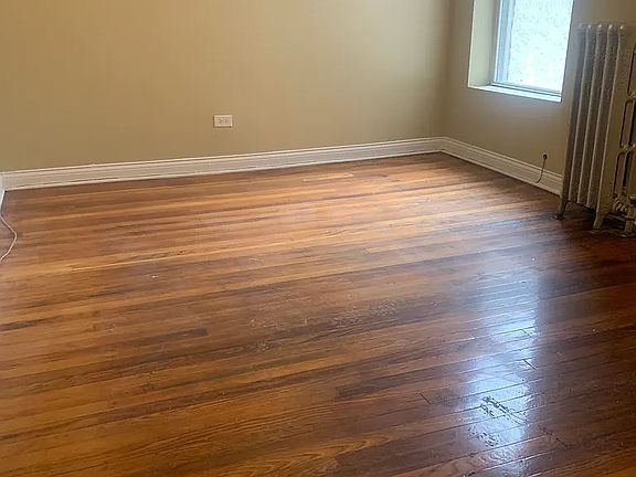 5th image of 154 N Menard Ave #3