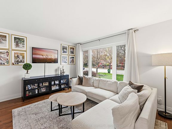 5th image of 32 Althea Rd