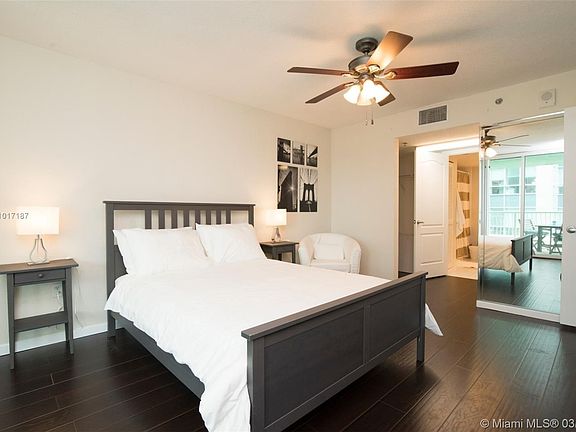 4th image of 1200 Brickell Bay Dr APT 4018