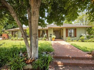 2051 E Woodlyn Rd, Pasadena, CA 91104