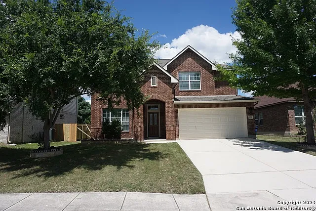 4 bed, 3.5 bath, 2828 sqft, $2,550 — Photo 2