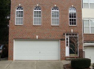 7201 Doverton Ct, Raleigh, NC 27615