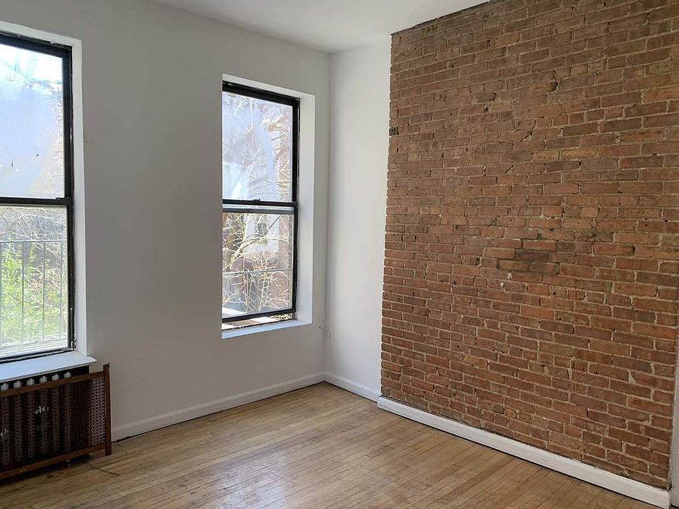 1st image of 349 Amsterdam Ave APT 2R