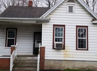 1418 E Reservoir St, Springfield, IL 62702