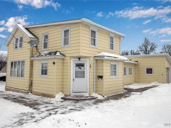 146 Hoyt St, Dunkirk, NY 14048