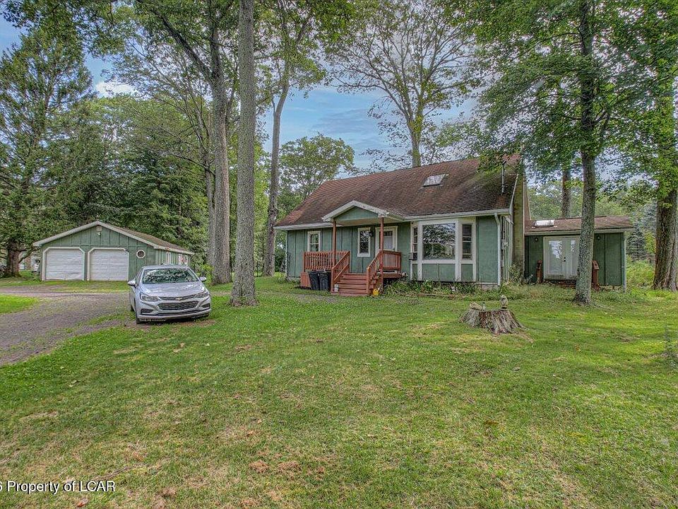 1st image of 271 Hellers Ln