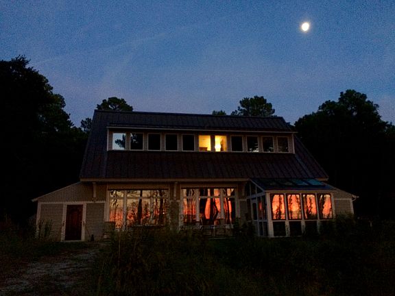 3rd image of 1426 Ellens Ln