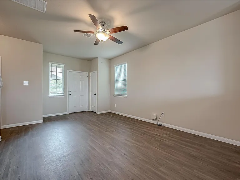 17219 Quiet Song Ct — Photo 12