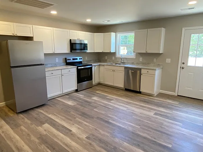 129 W Main Dr — Photo 6
