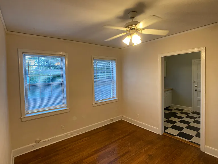 917 Oxmoor Rd #201 — Photo 18
