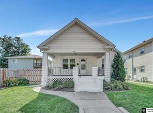 2813 Vine St, Lincoln, NE 68503