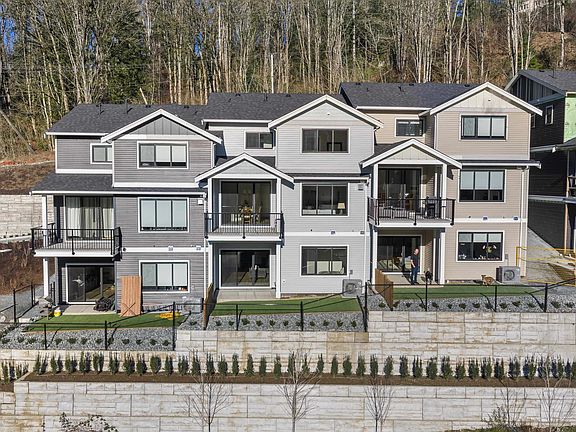 3rd image of 35247 Straiton Rd #8