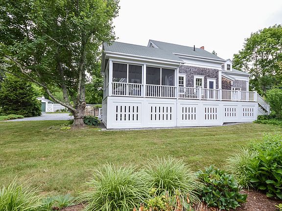 Addition with screened porch
