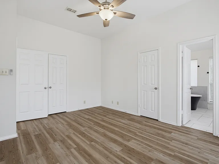 3921 Habersham — Photo 20