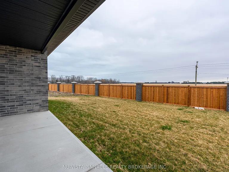 280 Stathis Blvd — Photo 38