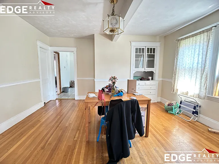 292 Foster St #2 — Photo 6
