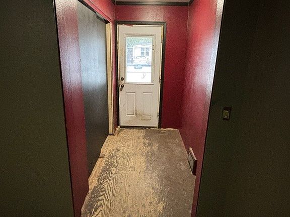 2nd image of 1111 3rd St N