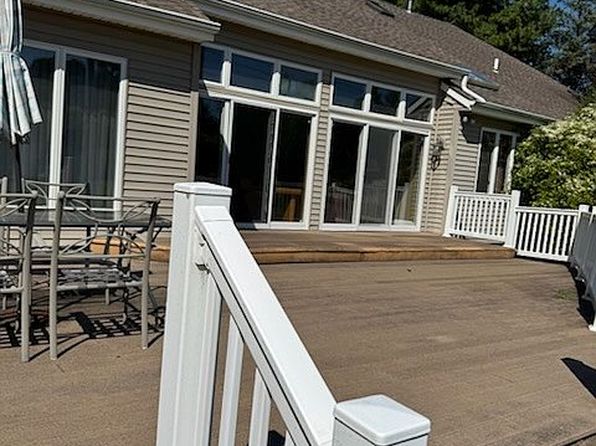 26 Miller Farms Dr