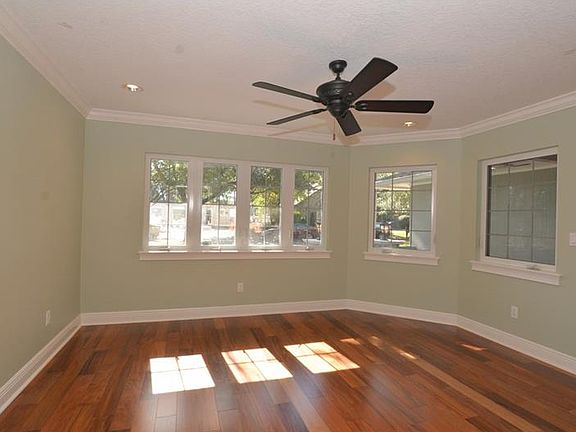 3rd image of 1561 Hibiscus Ave