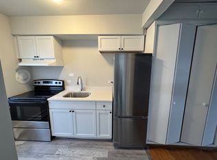 4014 W 103rd St #3, Oak Lawn, IL 60453