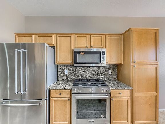 3rd image of 3509 E Meadowview Dr