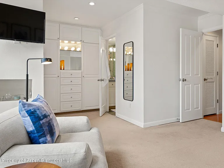 980 E Hyman Ave #3 — Photo 20
