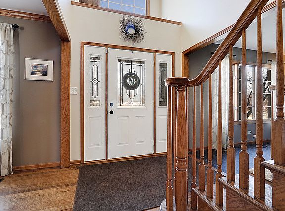 5th image of 11439 W 171st St