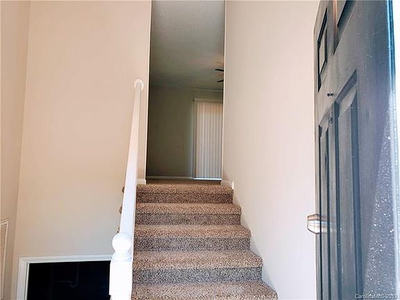 3rd image of 1354 Prince St #47