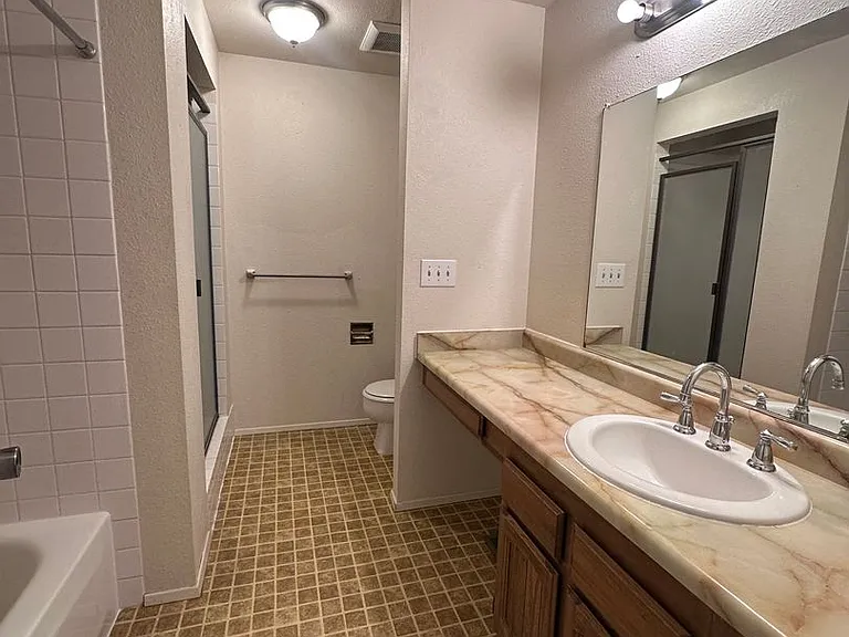 928 Blue Heron Ave NE — Photo 20
