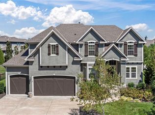 15629 Windsor St, Overland Park, KS 66224