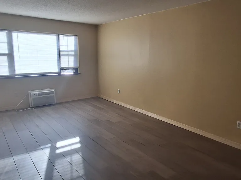 45 Stevens St #39 — Photo 3
