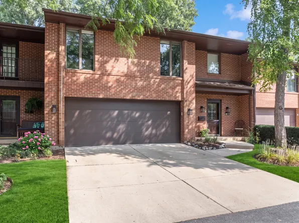 120 Boardwalk Pl #120, Park Ridge, IL 60068