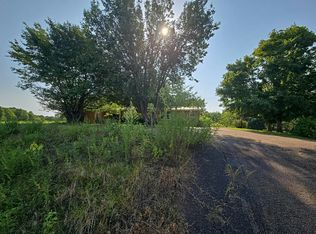 55 Shady Hill Rd, Lexington, TN 38351