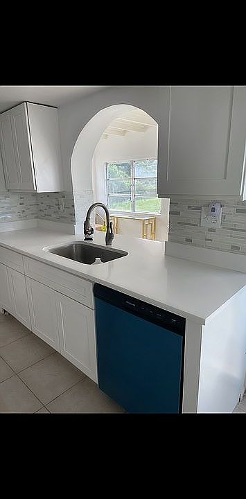 1st image of 2661 W Golf Blvd