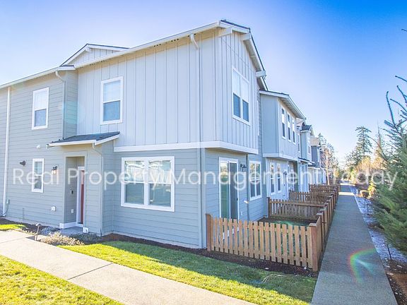2nd image of 13157 175th Ave E #E-4