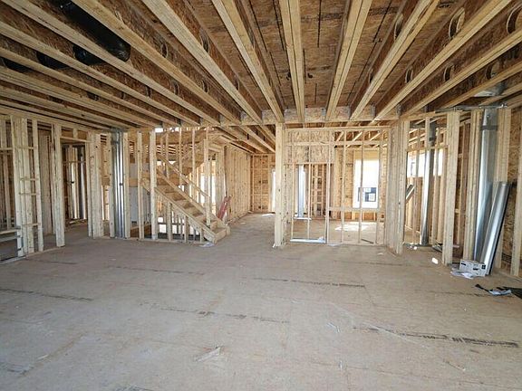 3rd image of 8502 Foxglove Dr