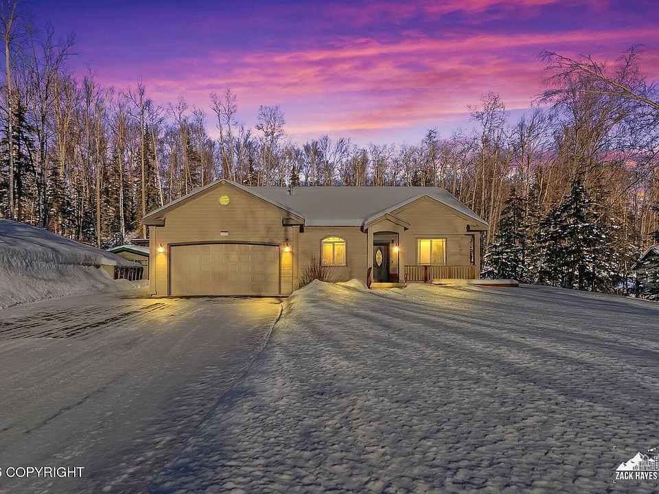 1st image of 2699 N Bonnie Belle Cir