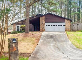 3955 Chimney Ridge Ct, Ellenwood, GA 30294