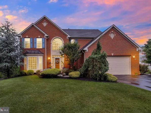 114 Fawn Hill Rd, Hanover, PA 17331