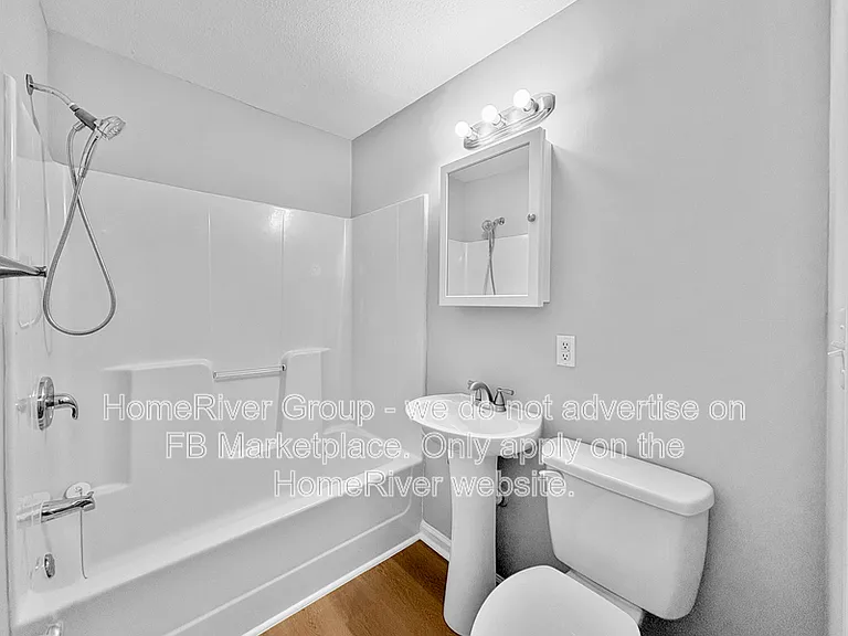 817 Henderson Ave — Photo 11